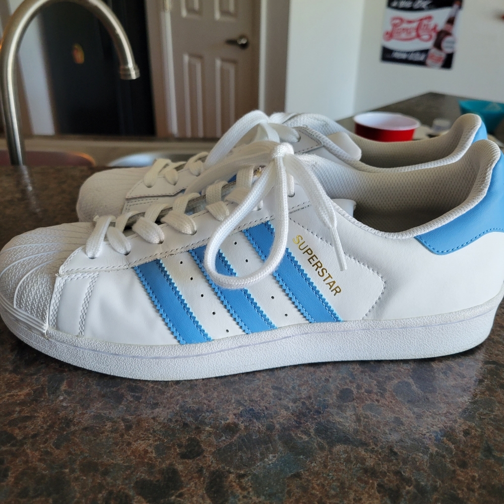 Adidas superstar